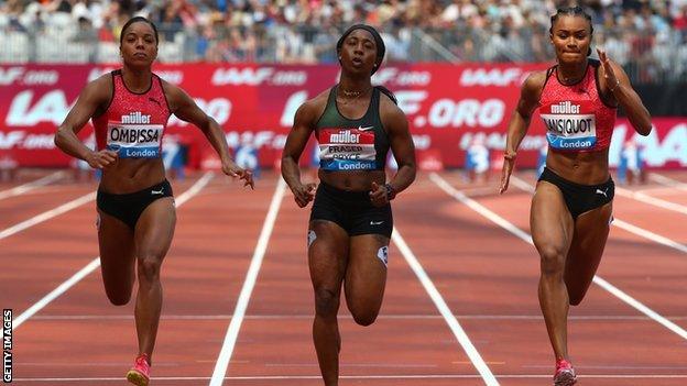 湖三崩又回来了，湖人不敌魔术三连败，老詹复出之旅不顺.